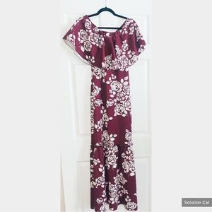 New Floral Off shoulder mermaid style maxi dress Size Medium